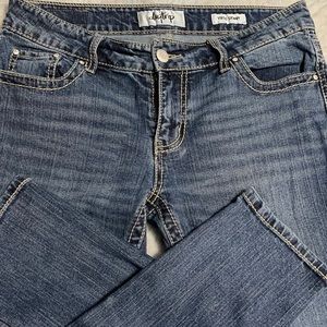 Buckle daytrip virgo skinny jeans.